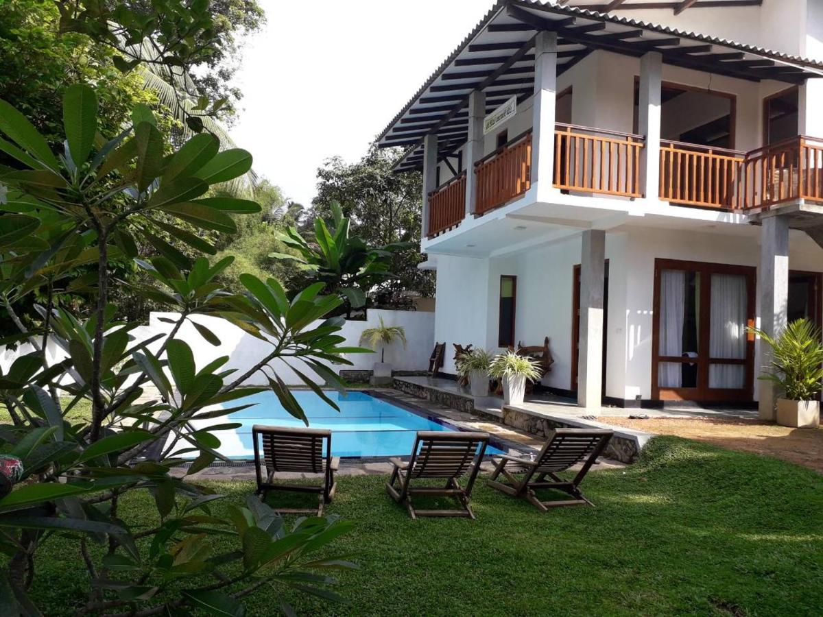 Blue Water Family Villa